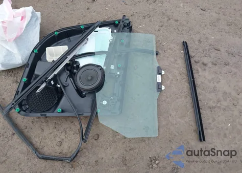 2025 Honda Civic Hybrid Sport/Sport Touring from USA, damaged, VIN 2HGFE4F80SH318264